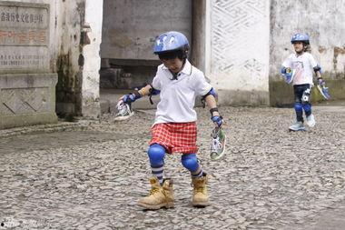 坑爹爆料视频大全最新,揭秘网络热点背后的真相与笑料 第2张 坑爹爆料视频大全最新,揭秘网络热点背后的真相与笑料 第2张